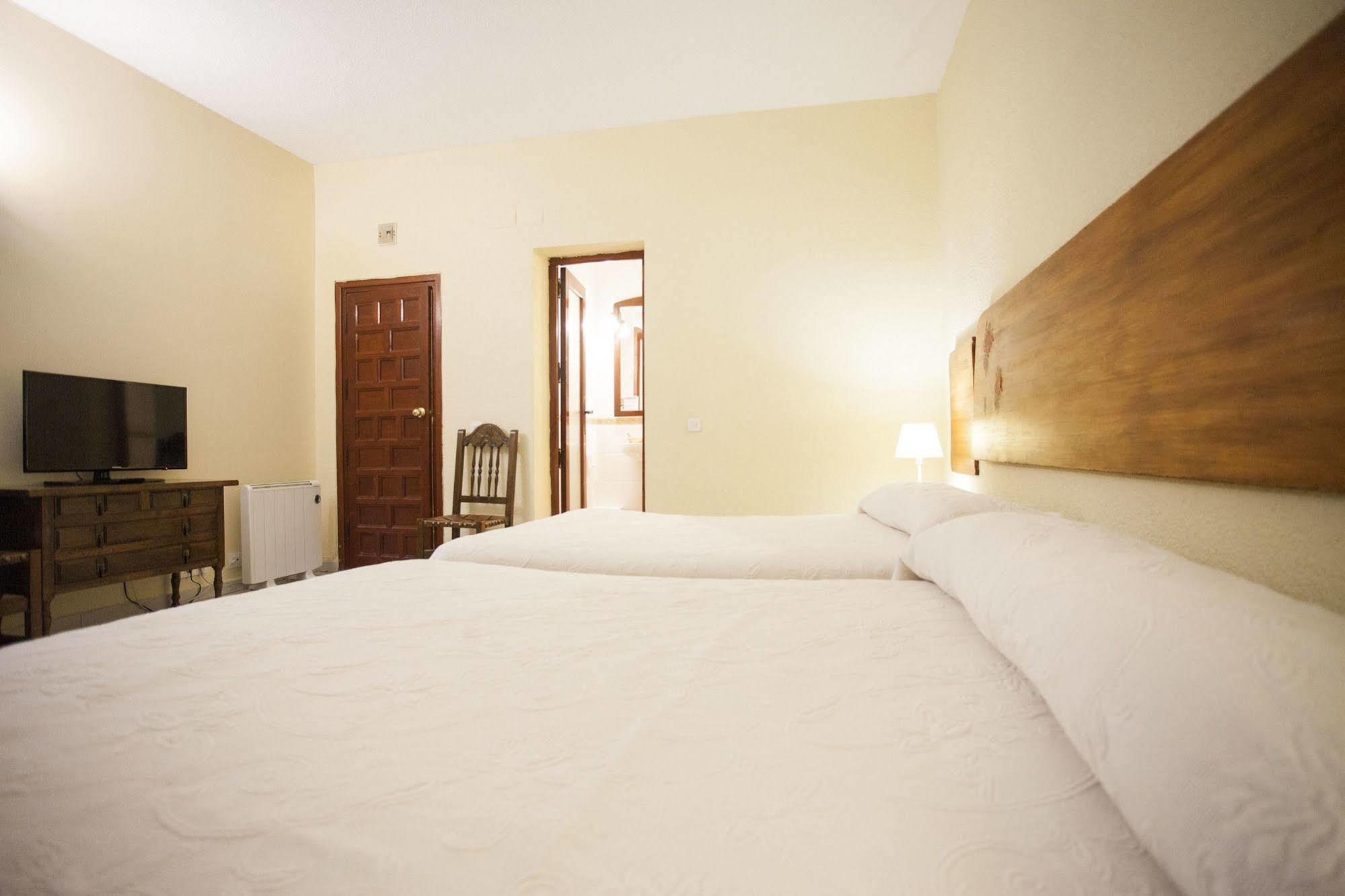 Hostal Castilla Montesilvano Exterior foto